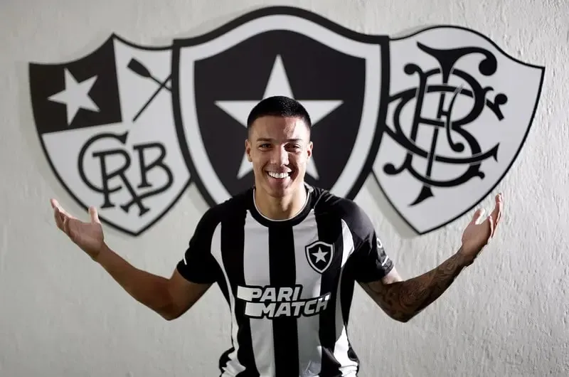 Botafogo terá atacante em definitivo