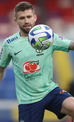 Imagem ilustrativa da imagem Caio Henrique sofre lesão no joelho e será cortado da Seleção