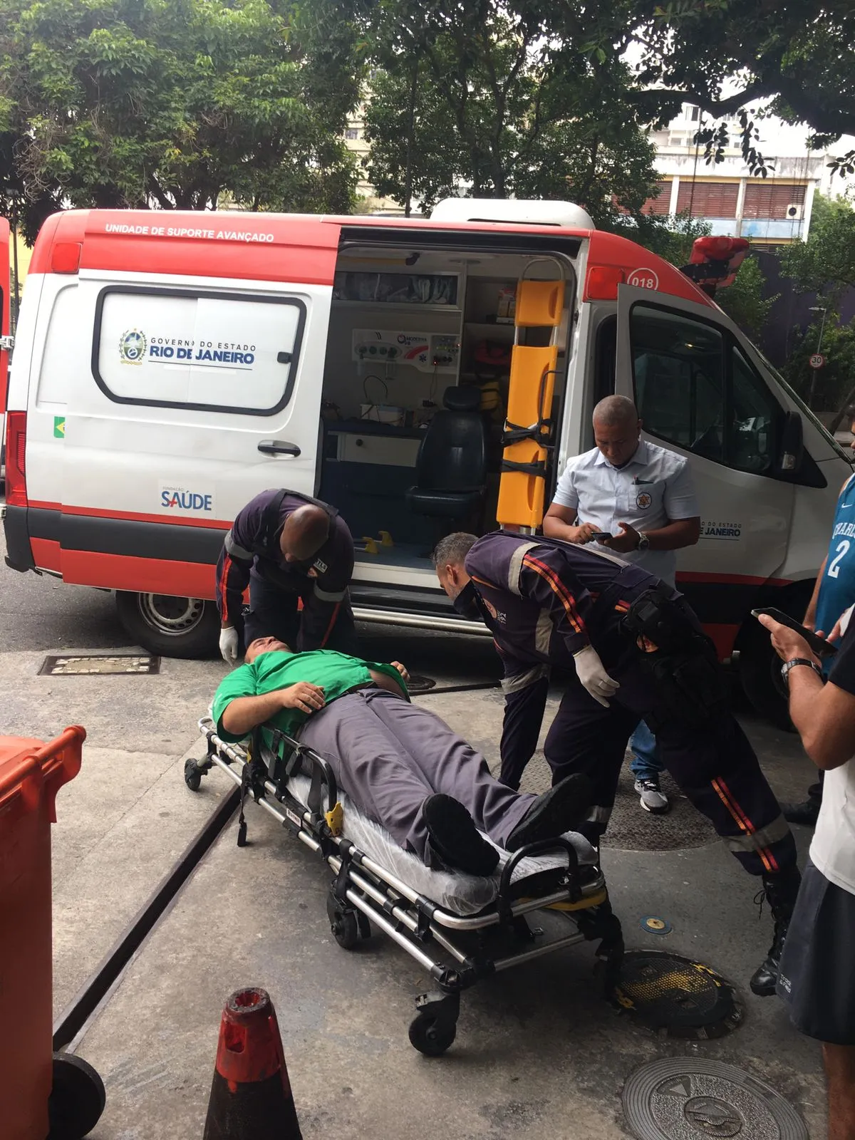 Equipe do Samu encaminhou Marcius de Lima para o Hospital Municipal Miguel Couto