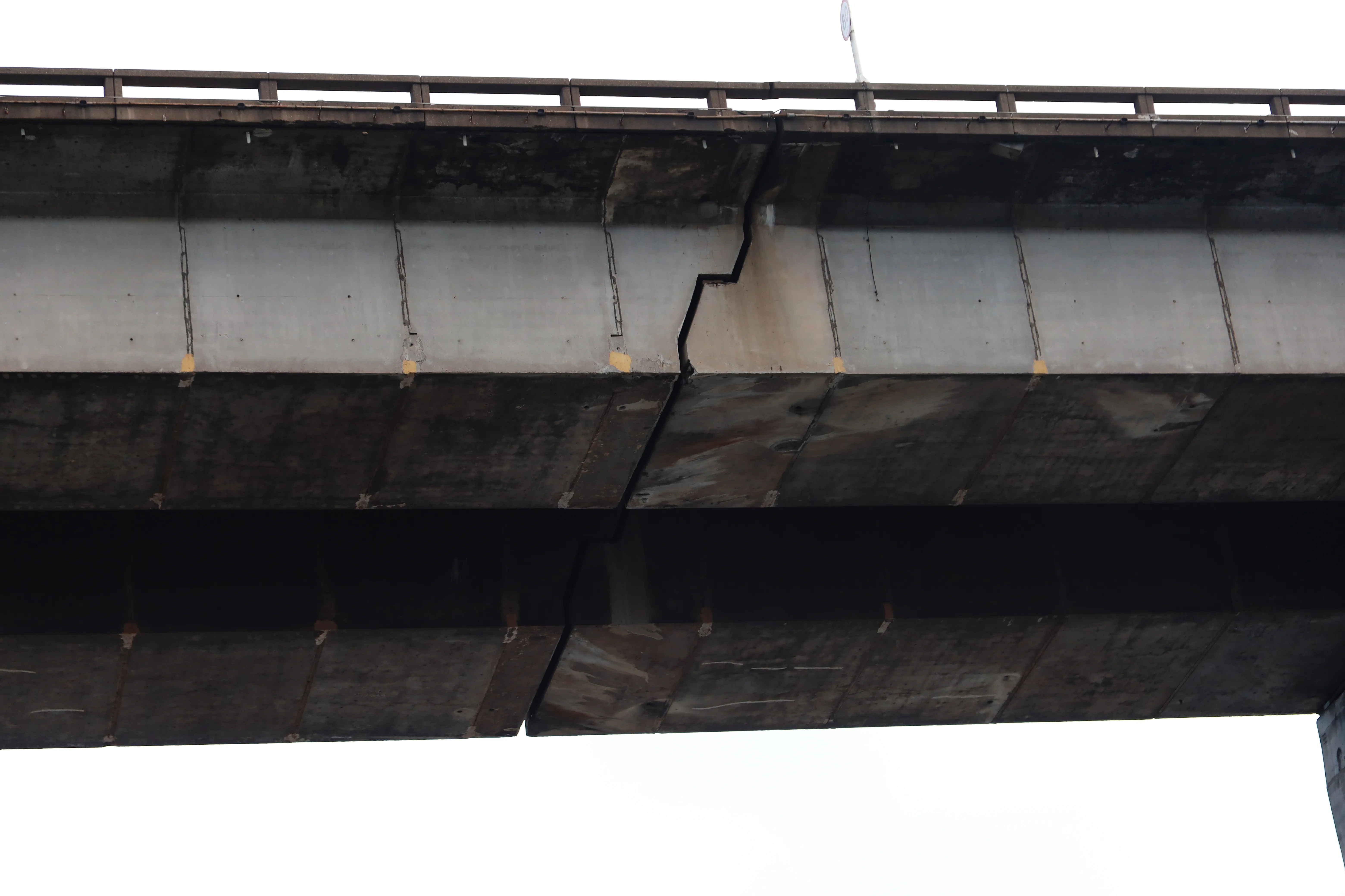 As juntas de dilatação evitam desgastes nas estruturas de concreto