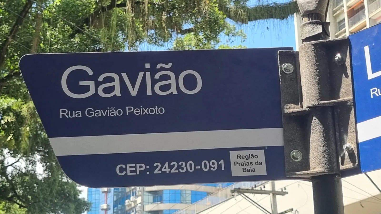 Casos foram registrados na rua Gavião Peixoto