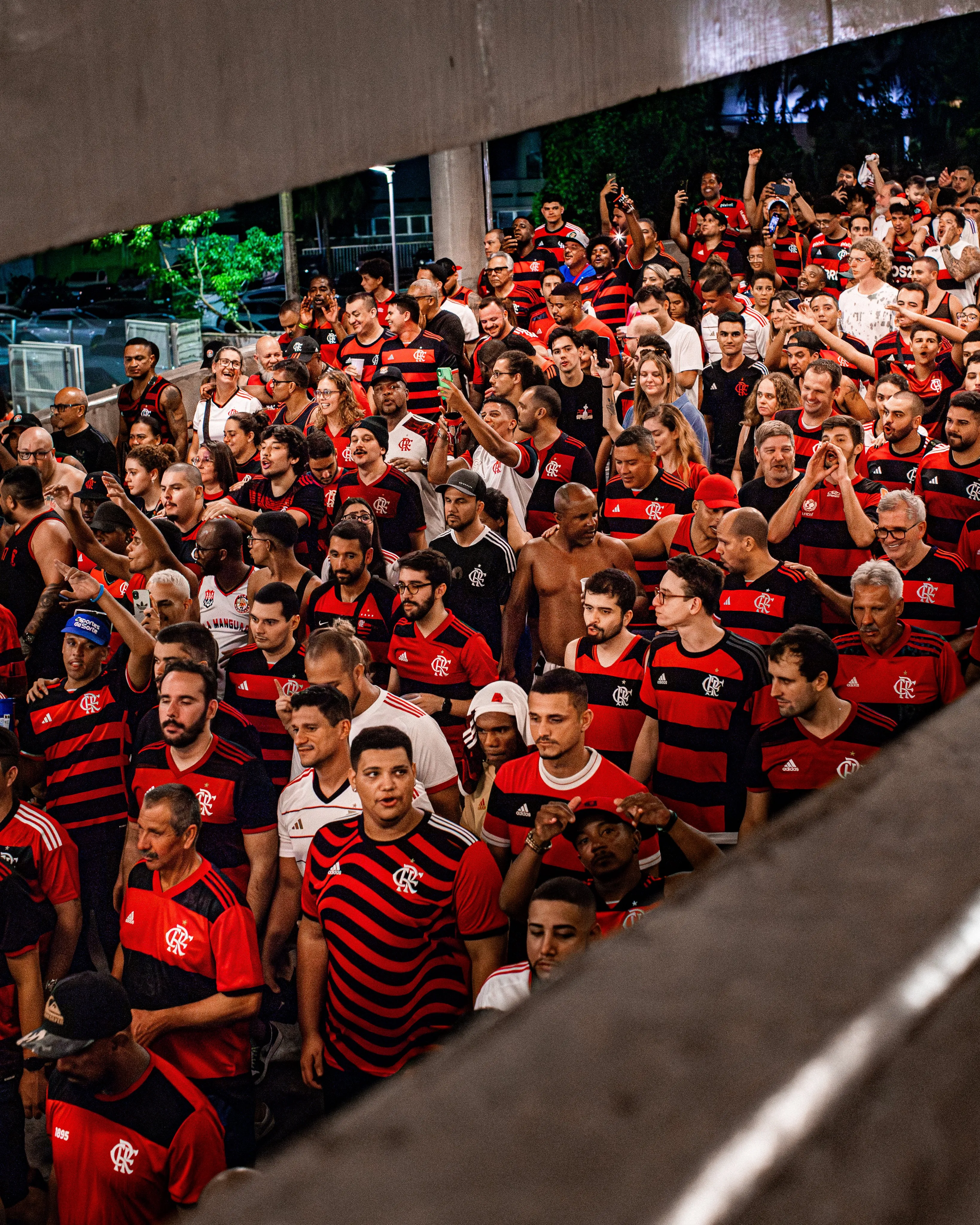 Flamengo se prepara para confronto com Bolívar nesta quarta-feira (24)
