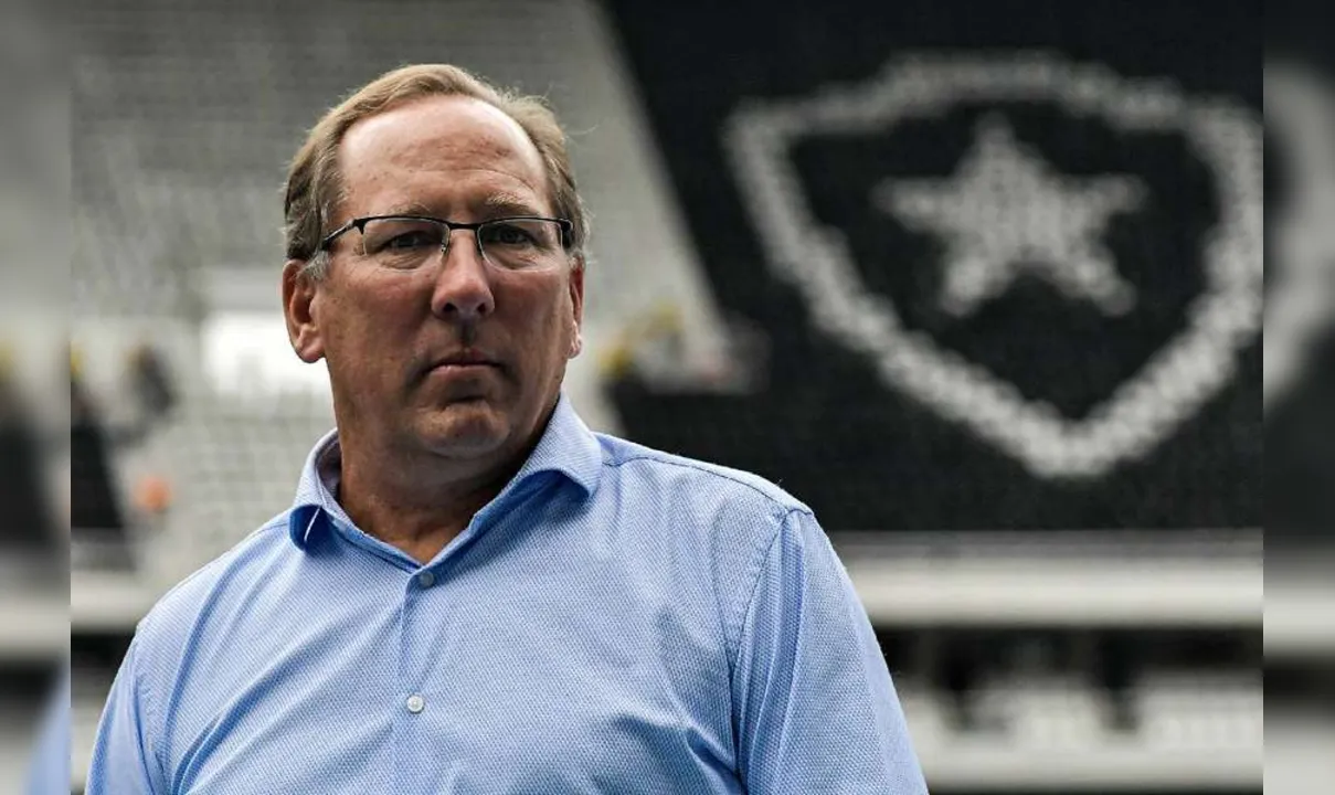 John Textor está trabalhando nos bastidores para reforçar o Botafogo em 2024