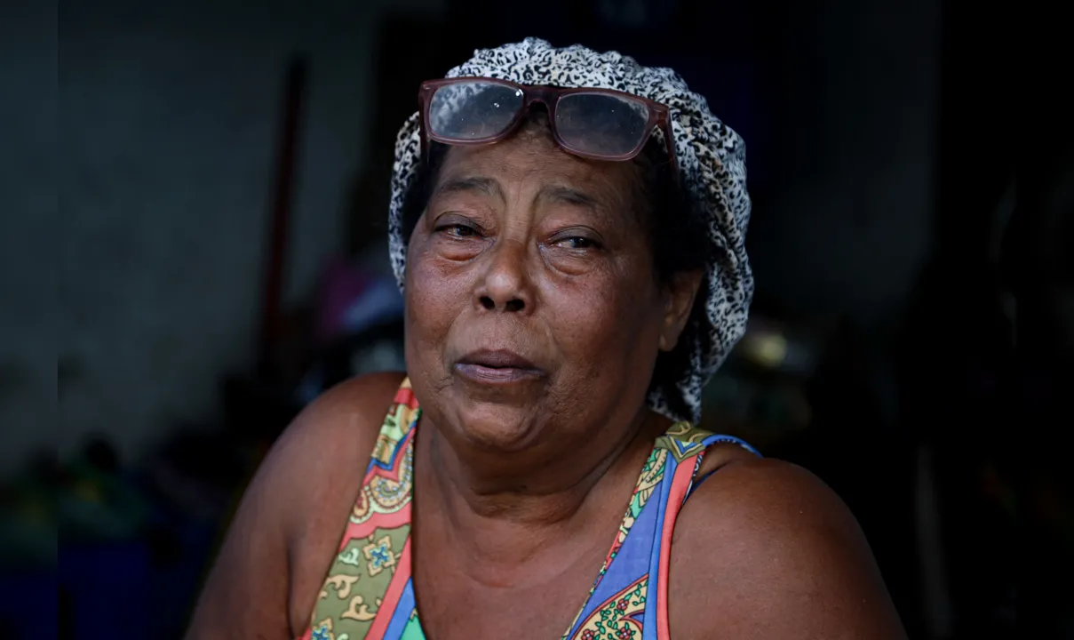 Teresinha de Souza trabalhava com a filha cadeirante e o marido em uma lanchonete  há 31 anos
