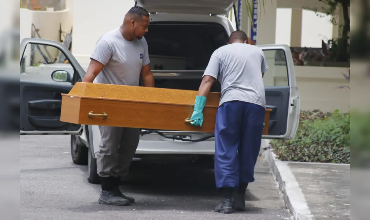 O sepultamento do corpo está marcado para ocorrer às 14h