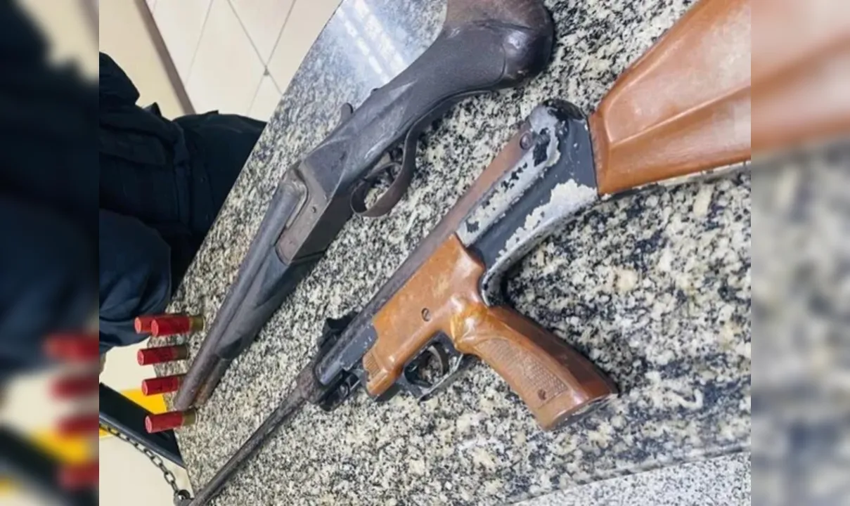 Armas e cartuchos apreendidos na casa do idoso em Paraty