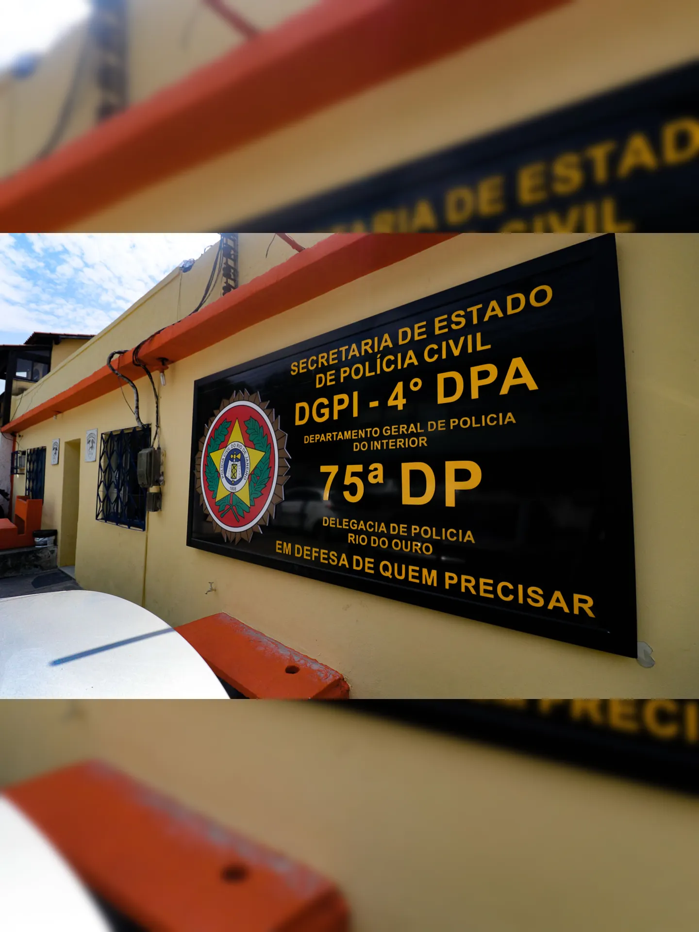 A prisão foi realizada por agentes da Delegacia do Rio do Ouro (75ª DP)