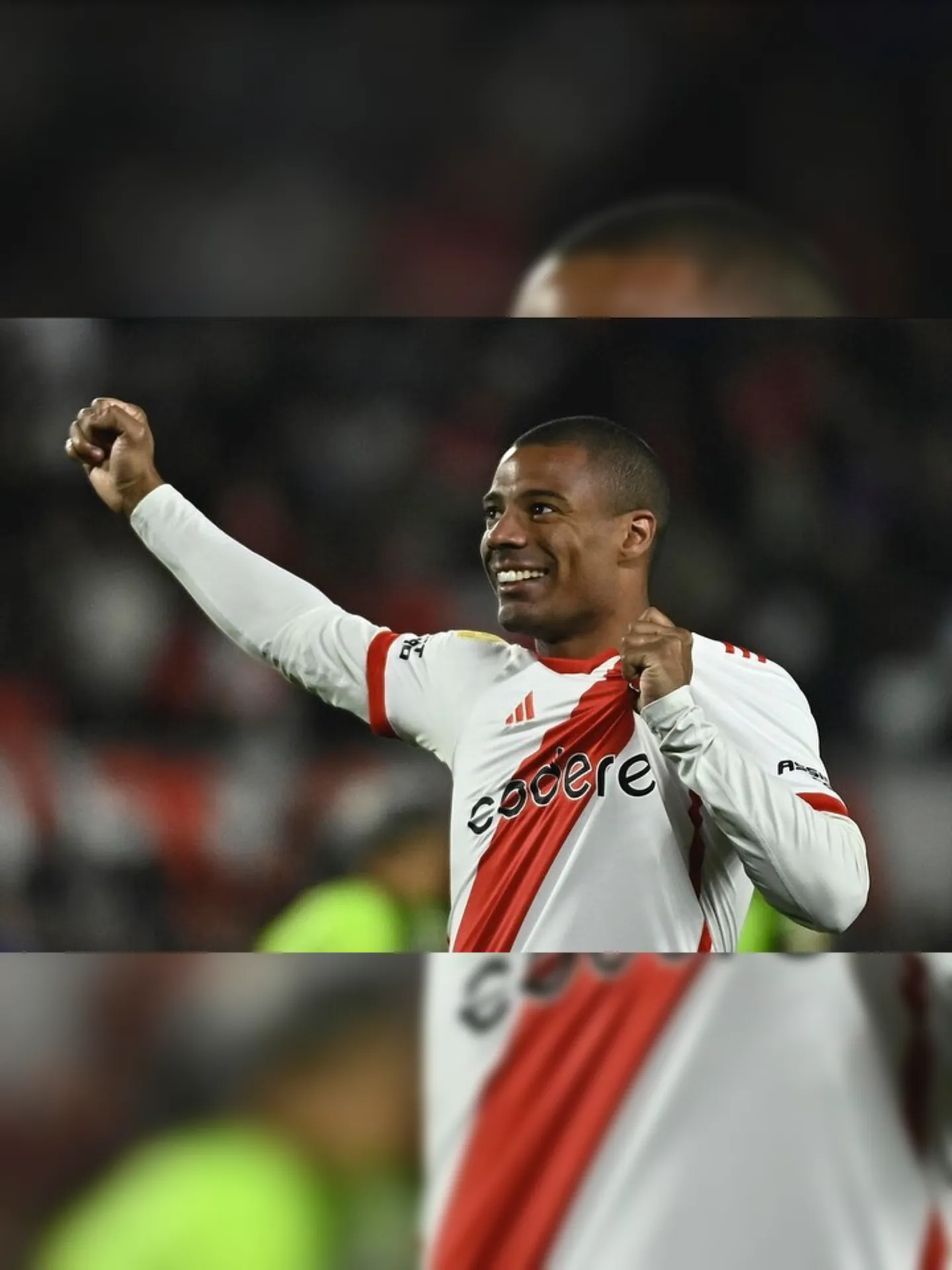 Jogador deverá se apresentar ao Flamengo já no começo de janeiro