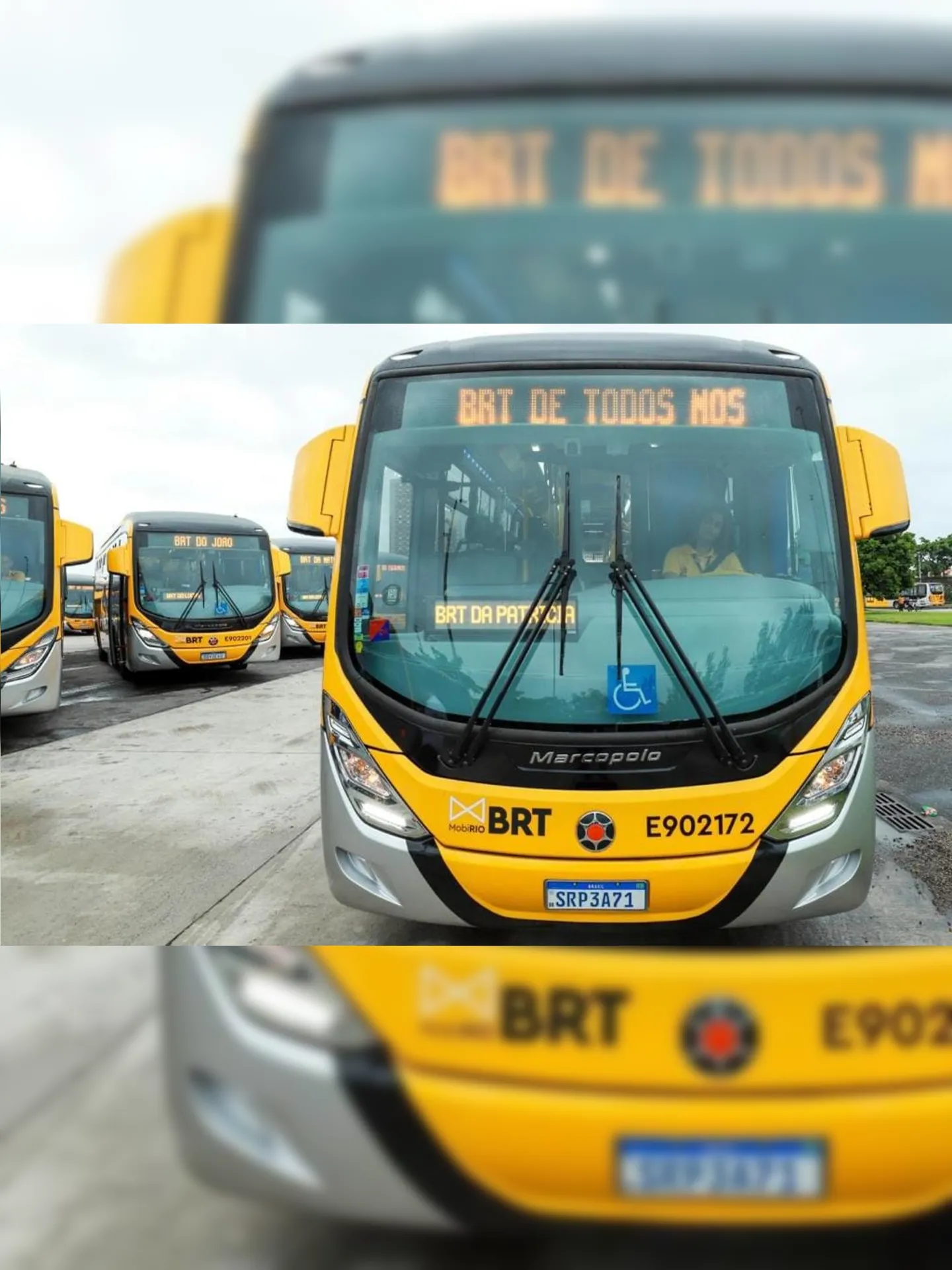 A renovação, com 427 novos ônibus nos três corredores, representa um aumento de quase três vezes mais ônibus