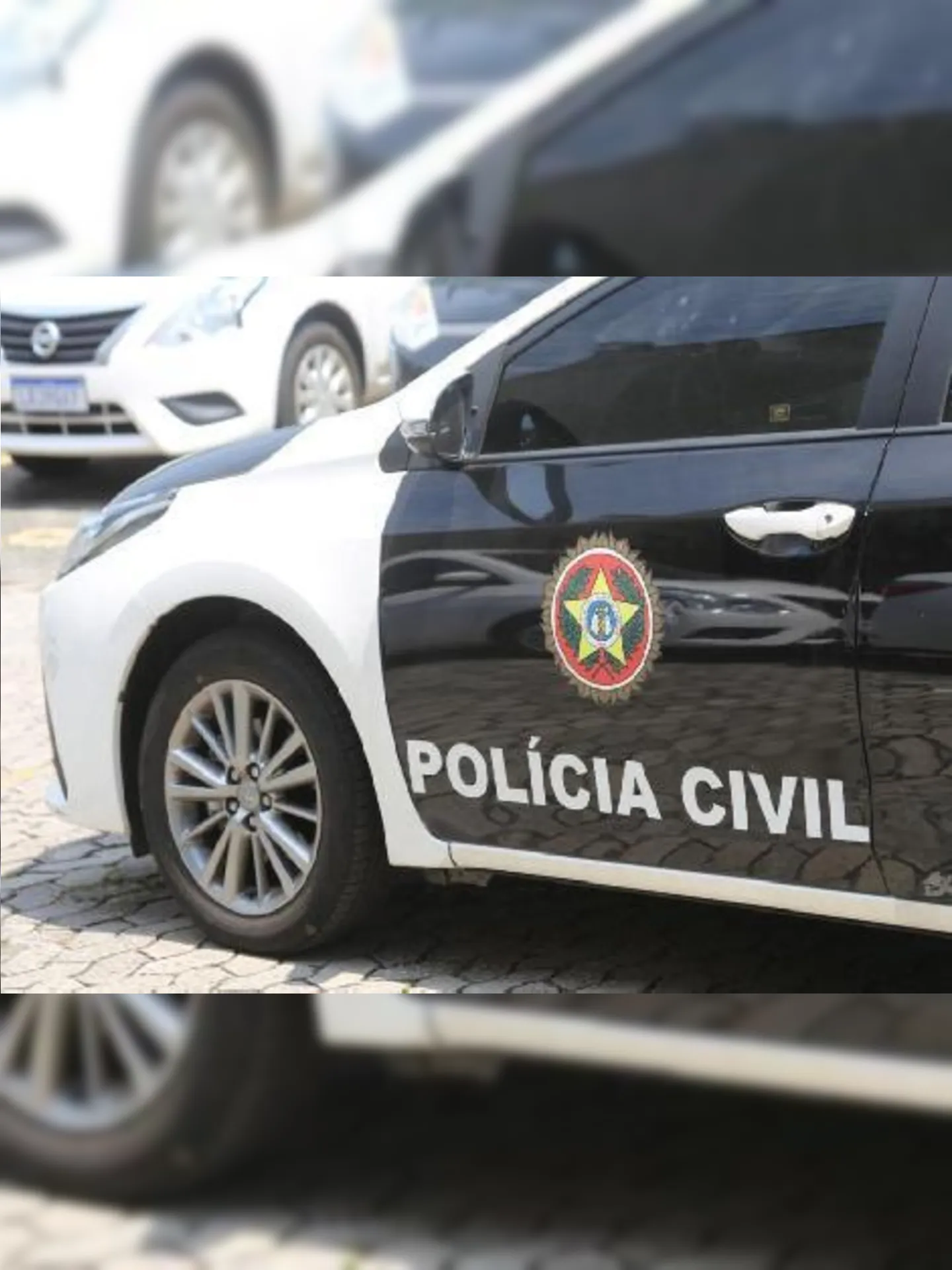 A ação foi feita por policiais civis da 14ª DP (Leblon) e da 12ª DP (Copacabana)