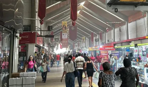 Fumaça também foi vista por passageiros no Terminal