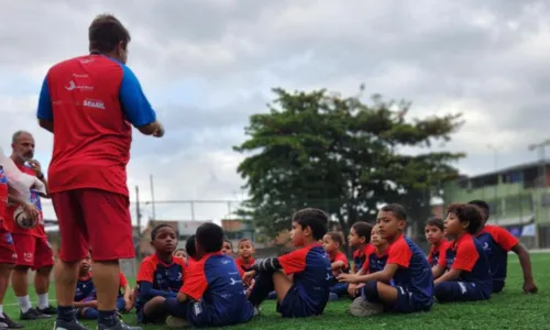 Escola de Futebol Zico 10 tem 110 inscritos