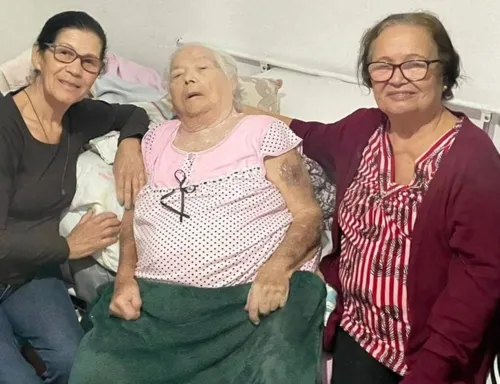 Maria Estela mora no Fonseca desde 1946 e é mãe de 13 filhos