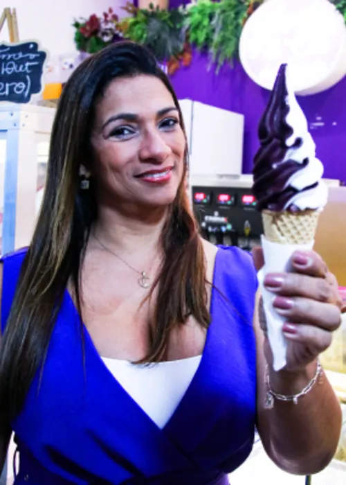 Lysiane Herdy, que também é nutricionista, é a reponsável pelas combinações especiais no Açaí & Cia do Nando