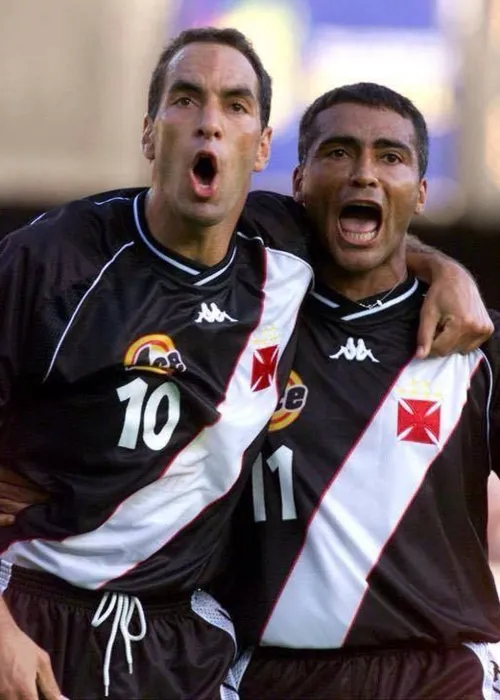 Edmundo e Romário viveram momentos conturbados no Vasco