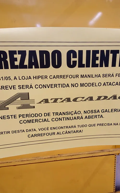 Comunicado foi colado no interior do mercado