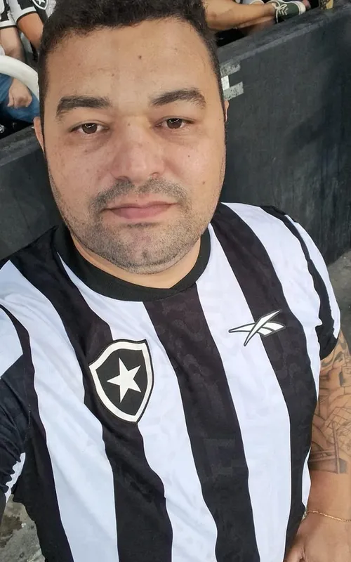 O caso aconteceu nesta sexta-feira (10), na Rua Ouro Finono, no Jardim Catarina