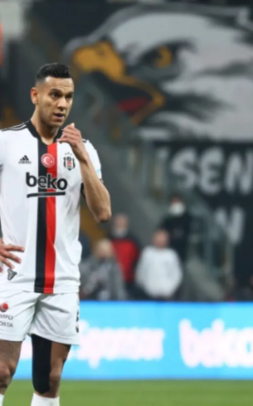Souza teve passagem pelo futebol turco
