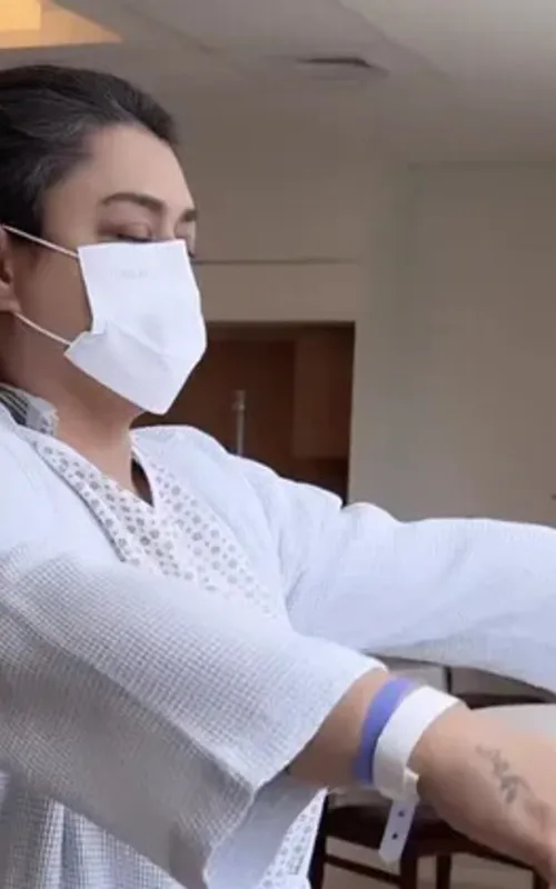 Imagem ilustrativa da imagem Preta Gil começa fisioterapia após tirar bolsa de ileostomia