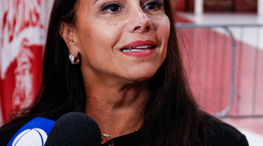 Viviane Araújo destacou talento do intérprete do Salgueiro