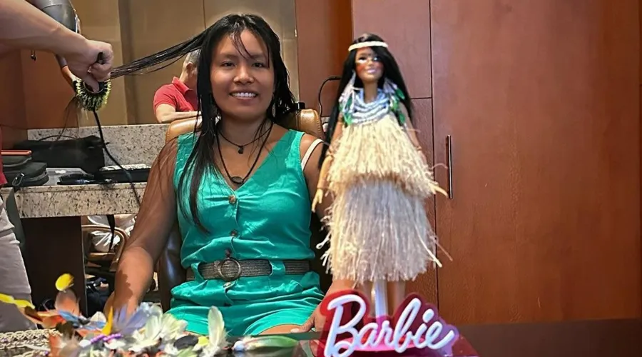 Lançamento da boneca foi anunciado na rede social da Barbie
