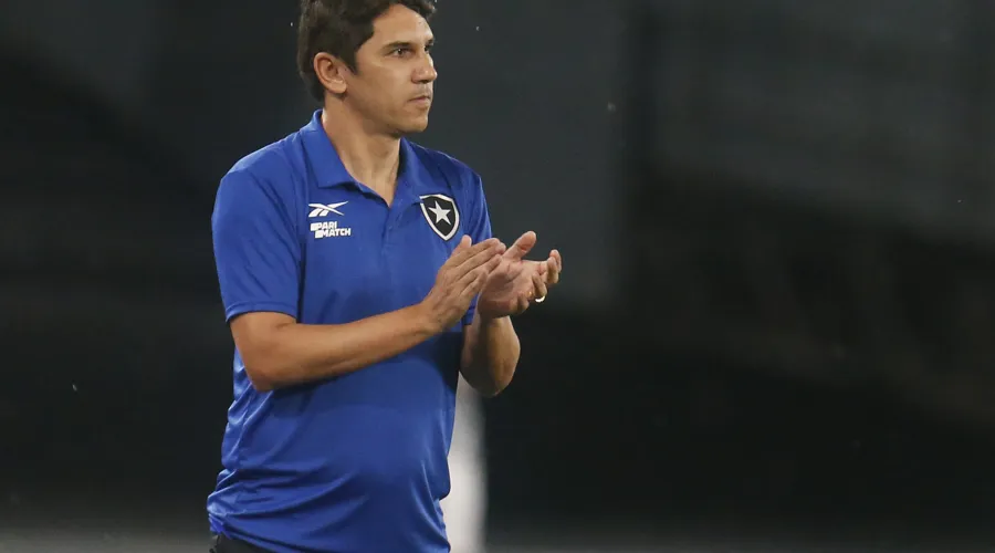 Técnico mira duelo contra o Palmeiras para voltar a vencer