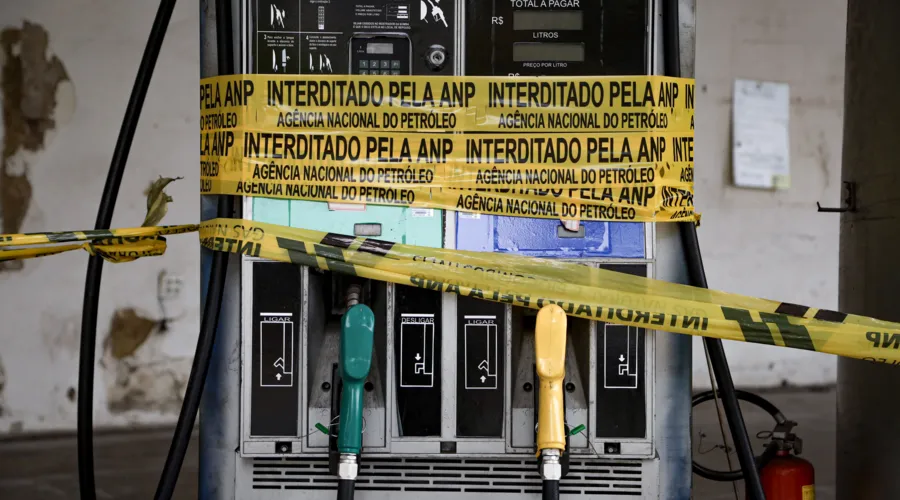Auto Posto São Judas Tadeu fechado em Icaraí, na Zona Sul de Niterói