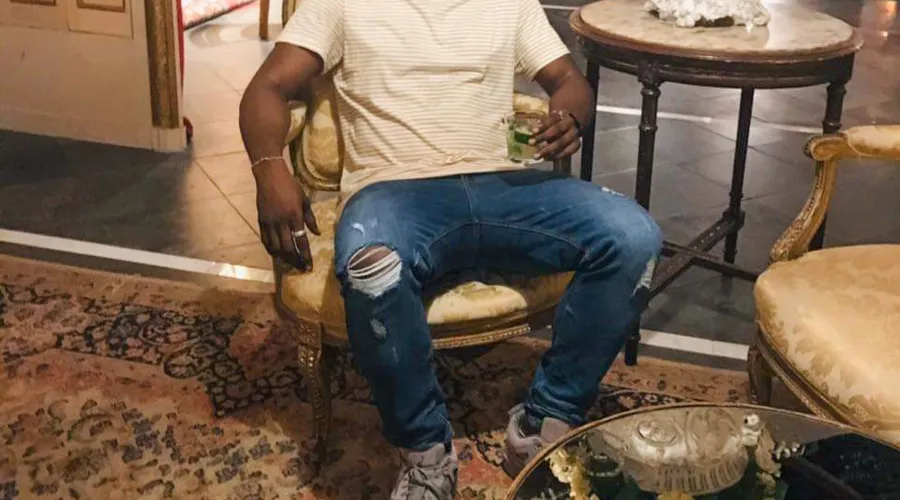 Ilias Olachegoun Adeniyi Adjafo, de 30 anos, pai da vítima e acusado pelo crime