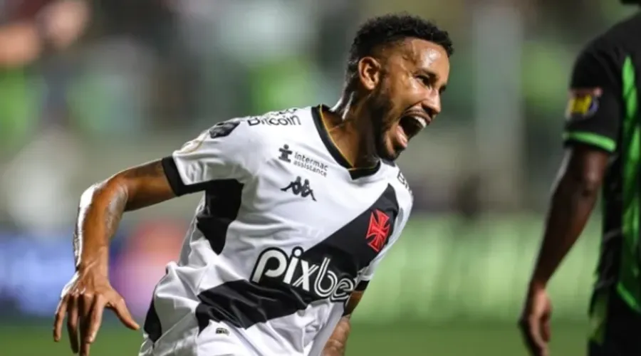 Jair foi suspenso por quatro jogos pela expulsão contra o Bahia