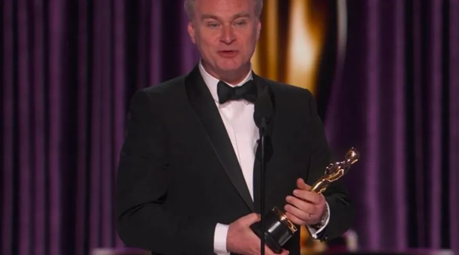 Christopher Nolan levou a estatueta de melhor direção por Oppenheimer