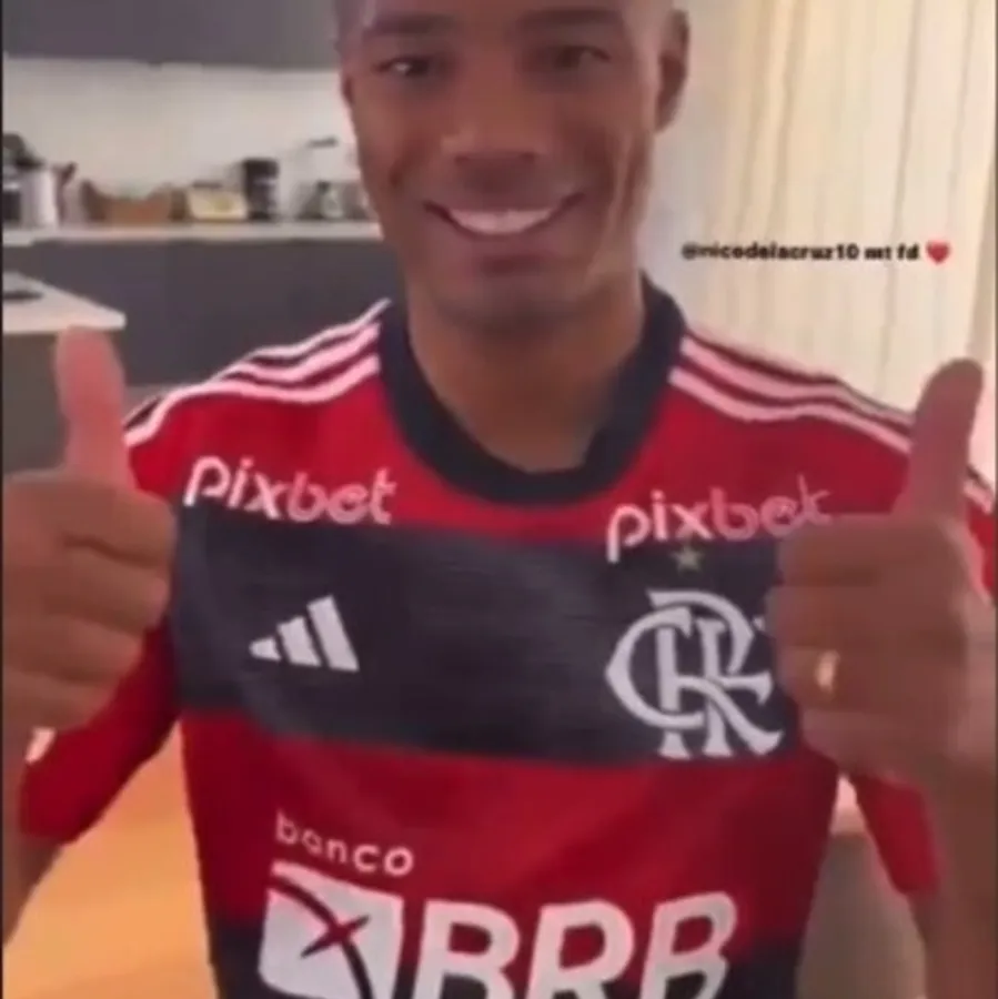 De La Cruz já até vestiu a camisa do Flamengo