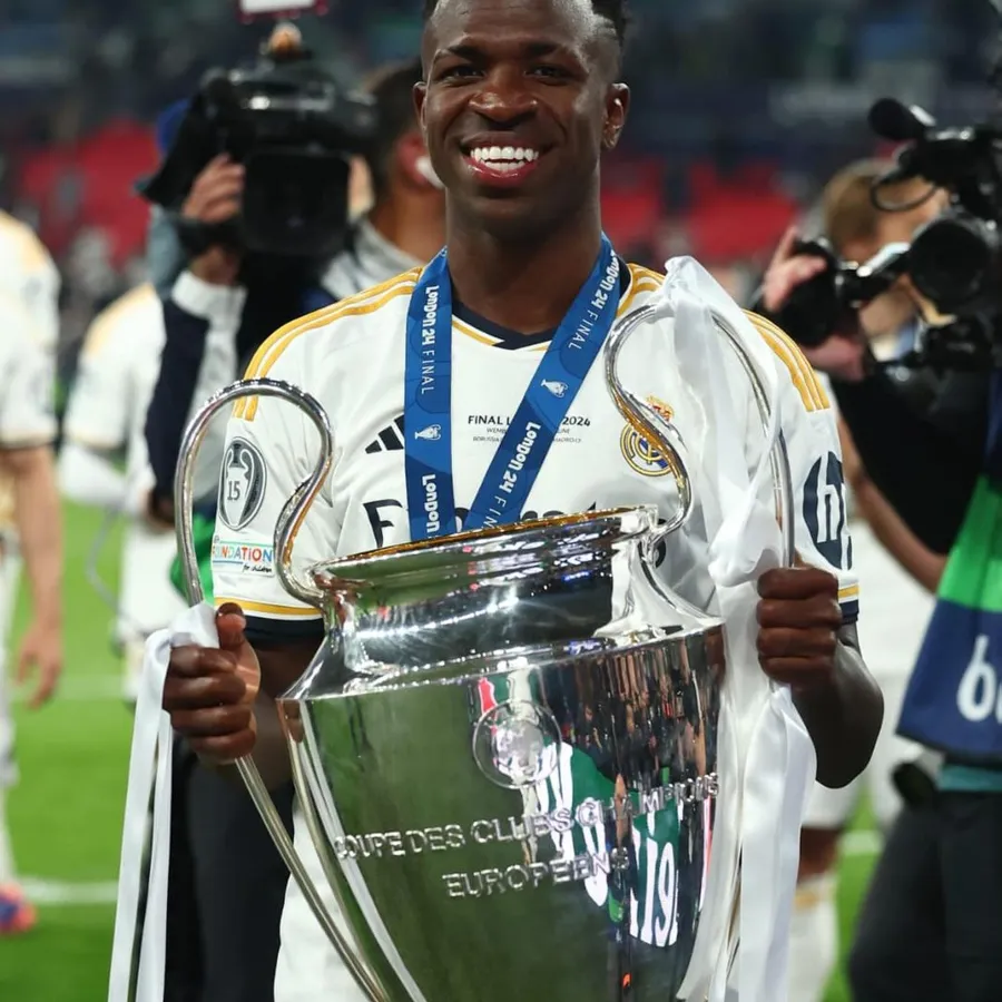 Vini Jr. fez o gol que deu o 15º título da Champions League para o Real Madrid