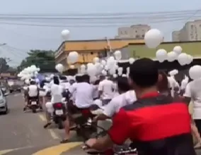 Passeata percorreu várias ruas da região