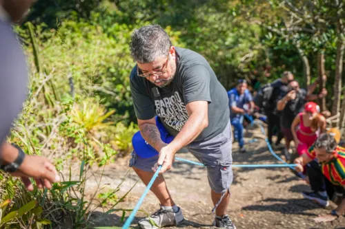 Aos 53 anos, Quaquá teve de suar a camisa para chegar ao topo da pedra