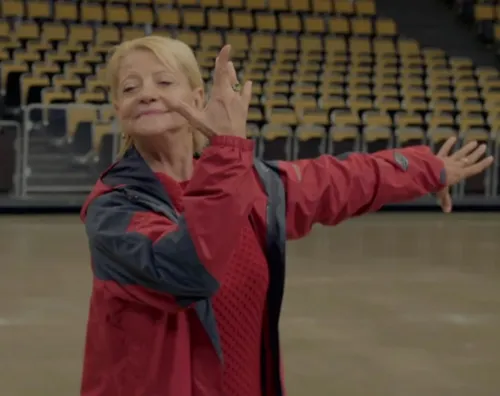 Aos 69 anos, Olga é professora de ginástica nos EUA