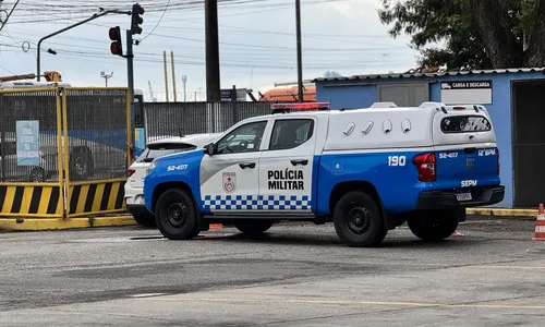 Polícia Militar faz patrulhamento ostensivo no terminal rodoviário