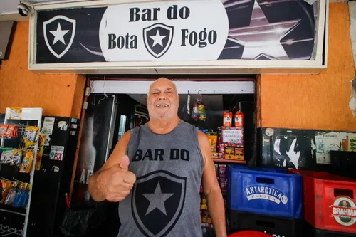 Dono do Bar do Botafogo no Fonseca, Jorge Luiz arrisca placar: 3 a 1 pro time carioca