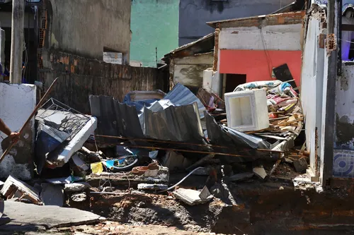 Enxurrada destruiu imóvel e provocou a morte da idosa Marilene Rodrigues, de 79 anos