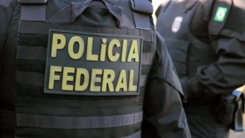 Operação deflagrada por agentes federais foi intitulada ''Contragolpe''