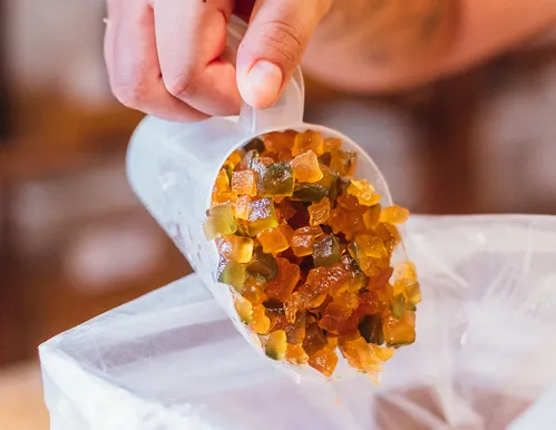 Frutas cristalizadas para deixar a mesa de jantar ainda mais bonita