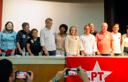 A cúpula do PT se reuniu no Clube dos Bancários, no Rio