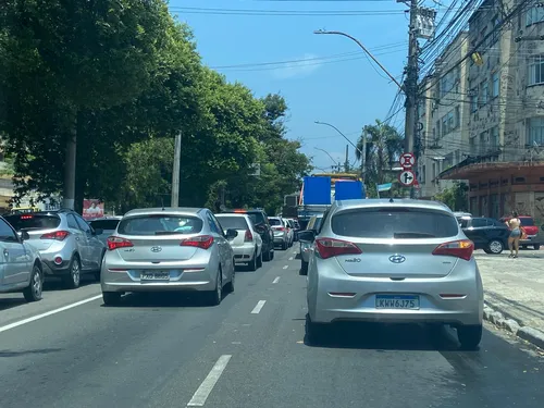 Motoristas precisaram de paciência no trânsito