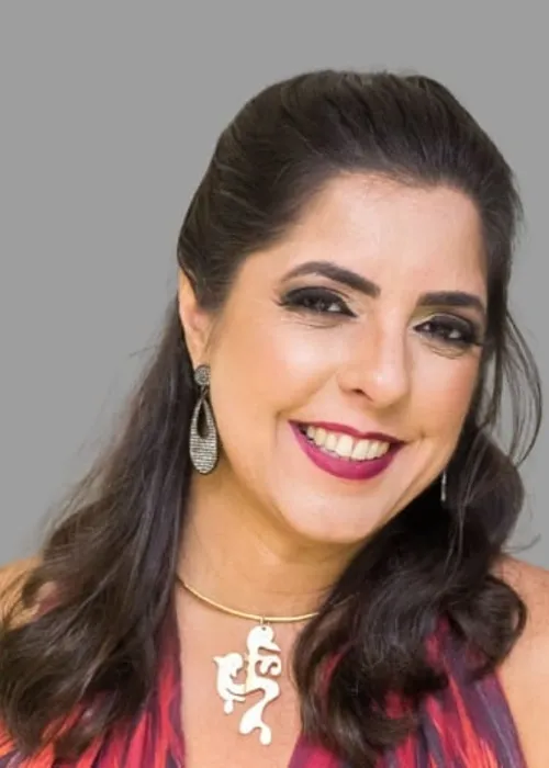 A autora Raquel Pádua