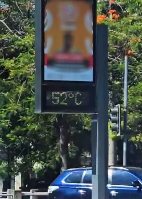 Termômetro no bairro da Tijuca, na Zona Norte do Rio, registrou 52ºC