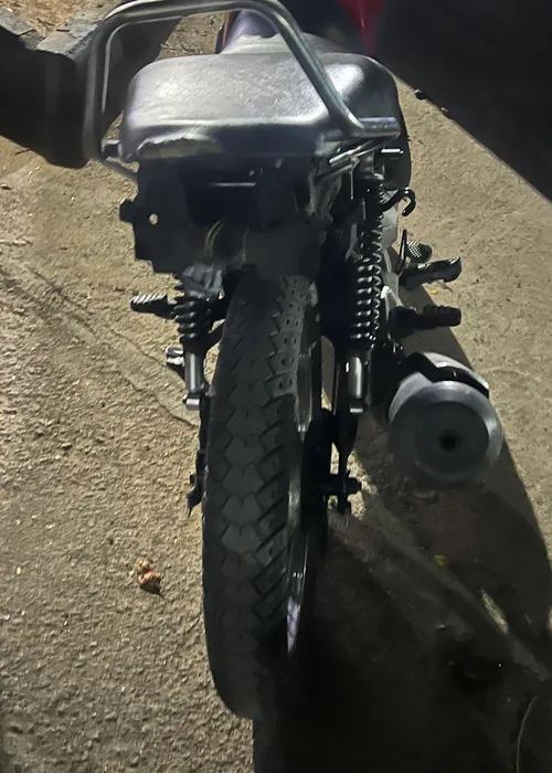 Moto sem placa de identificação