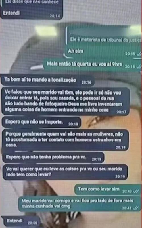 Print mostra conversa entre vítima e acusada