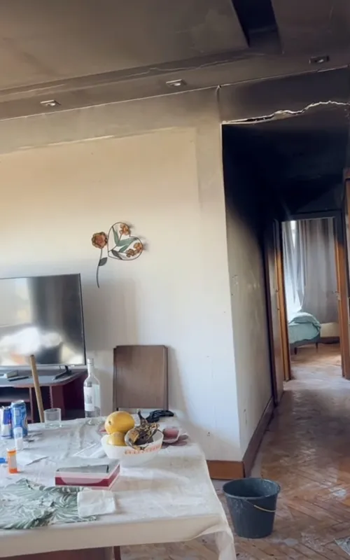 Estado de uma das partes do apartamento após o incêndio