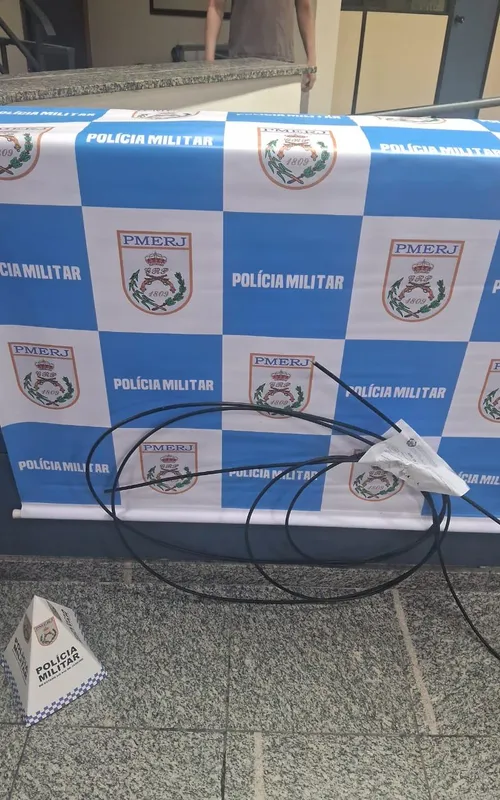 Material apreendido pela Polícia Militar