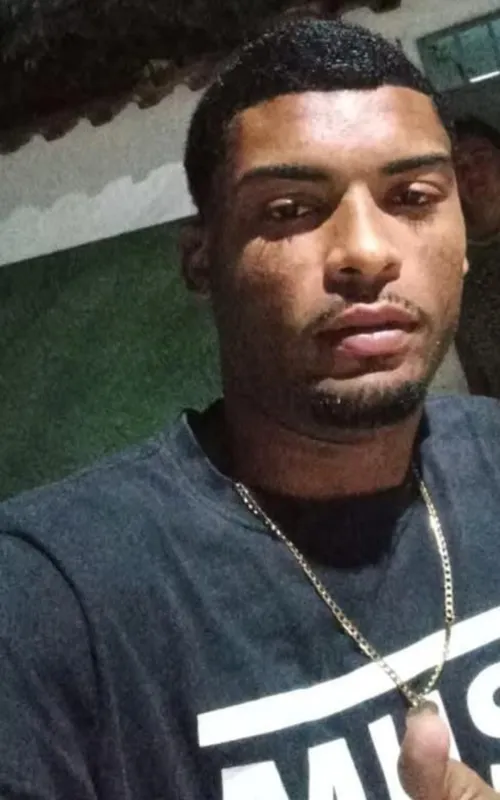 Wendel Moraes Machado, de 27 anos, desapareceu após sair de casa no Gradim
