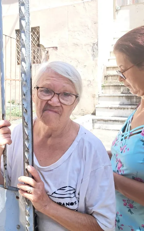 A idosa Nete Maria dos Santos, de 80 anos, tentou ajudar pessoas oferecendo água